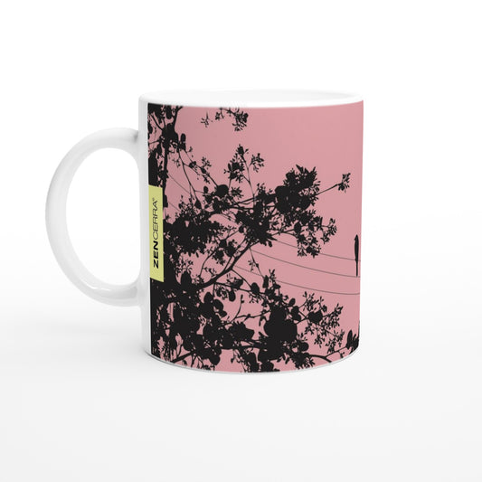 taza decorada en rosa claro con pajaritos